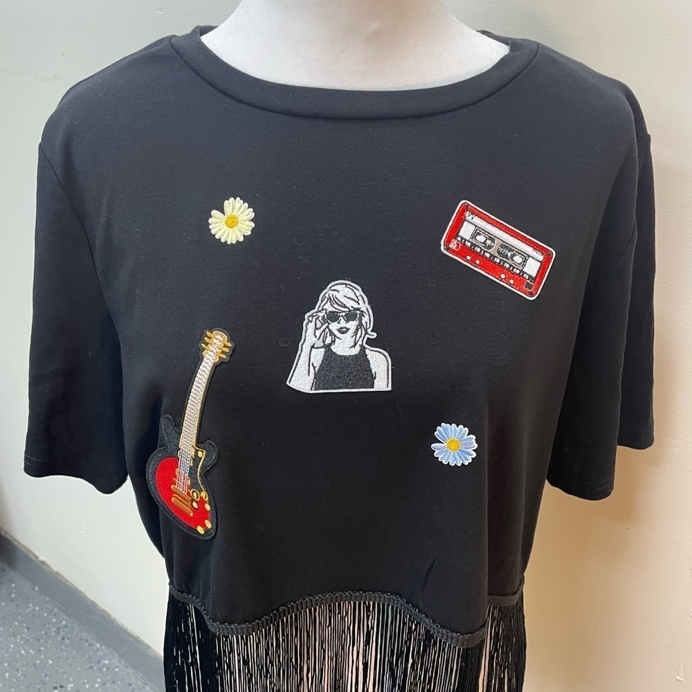 Swiftie Women’s Custom Shirt Black Size Large Fringe Cassette Guitar Patch